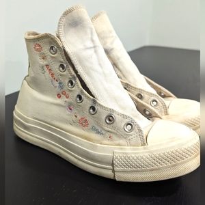 Converse high top platform sneakers Women's US size 8